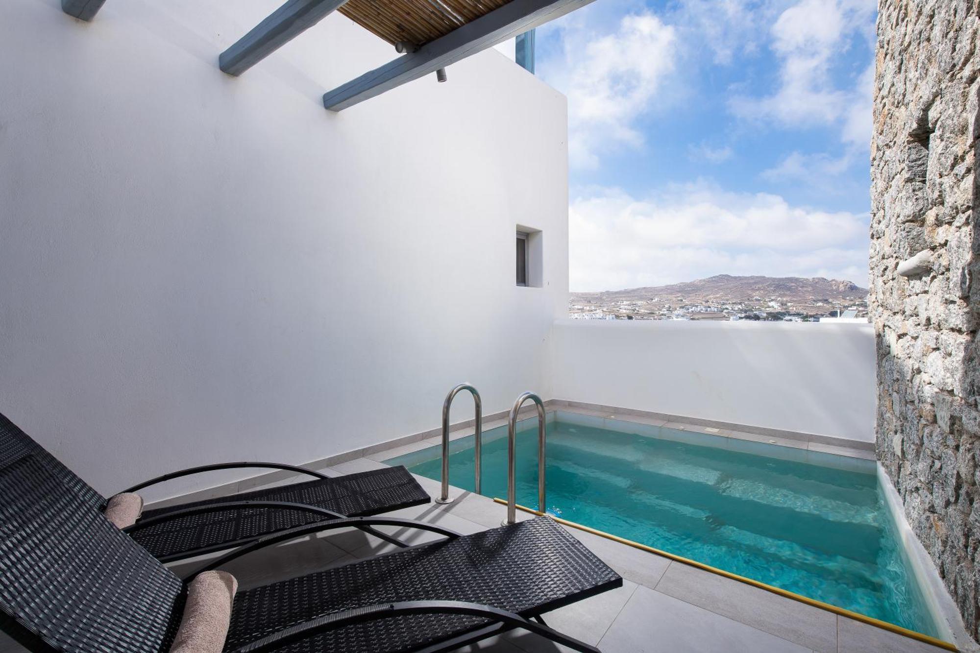Hosting Moments Private Pool Holiday Home Ano Mera Exterior foto